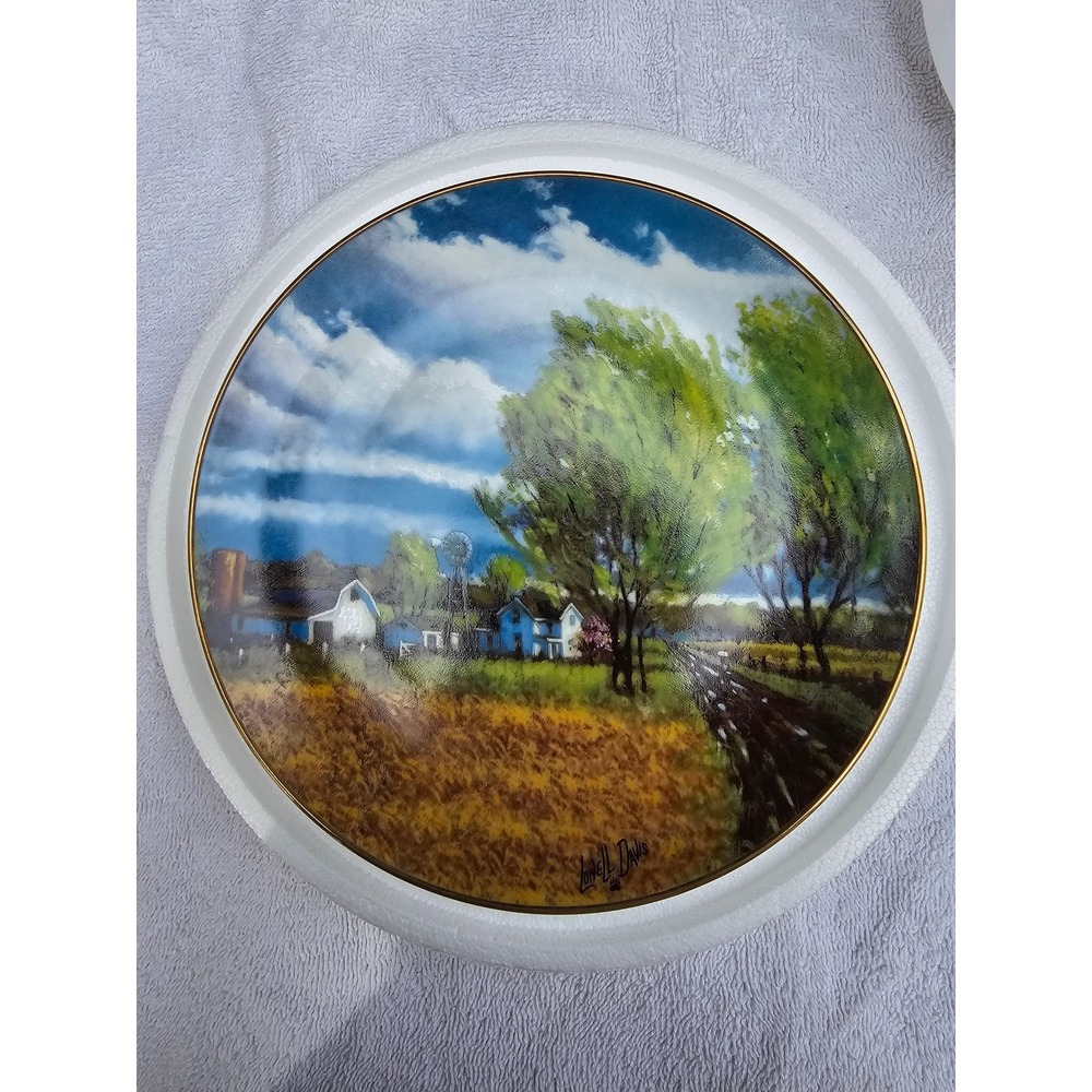 Spring Wind Lowell Davis Danbury Mint Plate Farm Country Decor AA5496